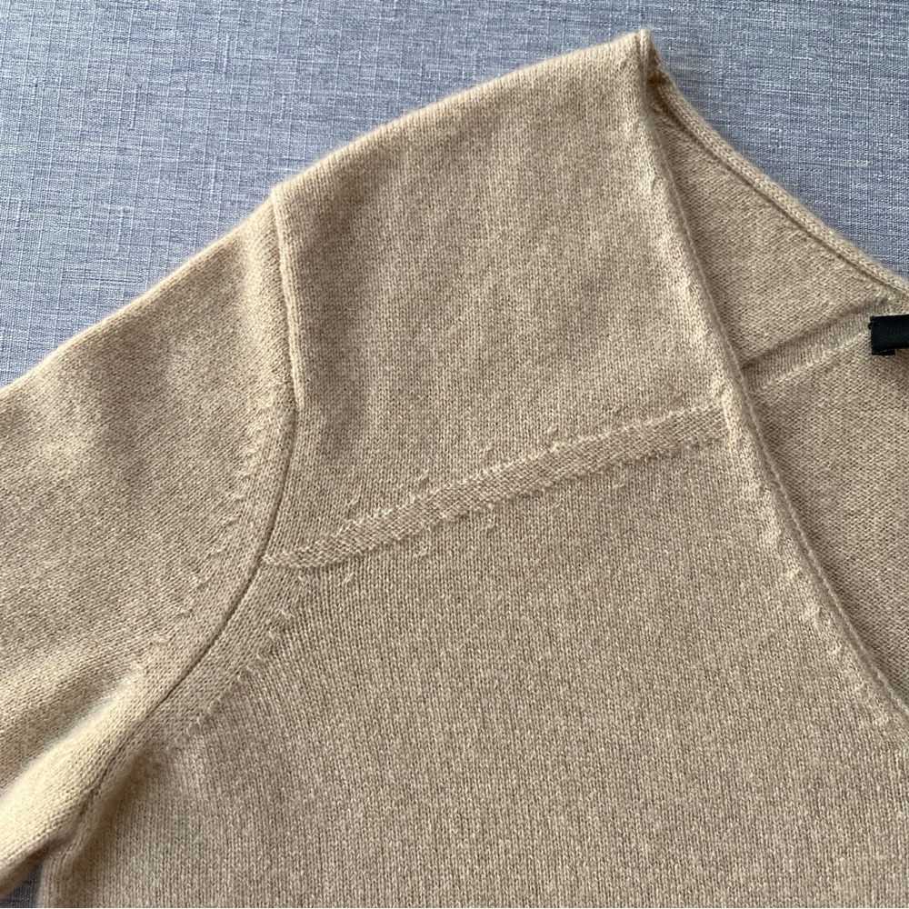 The Row | 100% Cashmere Mio Oversized V Neck Beige A-line Shape Sweater - Picture 11 of 17